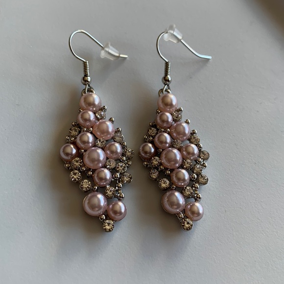 Famous Fashion Pink Earrings - Picture 4 of 6
